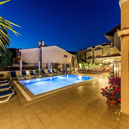 Апарт-отель Lighthouse